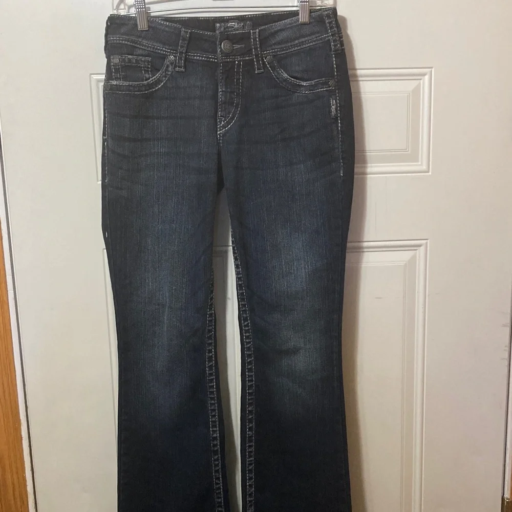 Dark‎ Wash Women's Bootcut Jeans - Classic Style